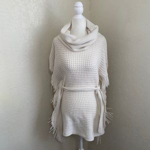 Arianna poncho with belt